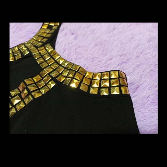 🆗Black & Gold Stud Trim Stretchy Top M - Picture 7 of 13